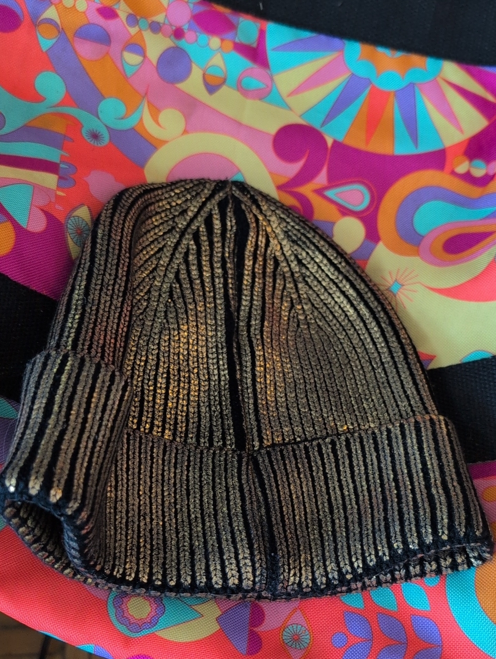 MK Women’s Metallic Rib Knit Beanie - Gold Black